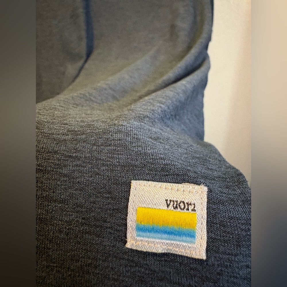 Vuori Men’s Strato Tech Tee - Picture 3 of 4